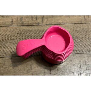 Tupperware Measuring Cups Set of 6 Hot Pink Curved Ergonomic Embossed Raised